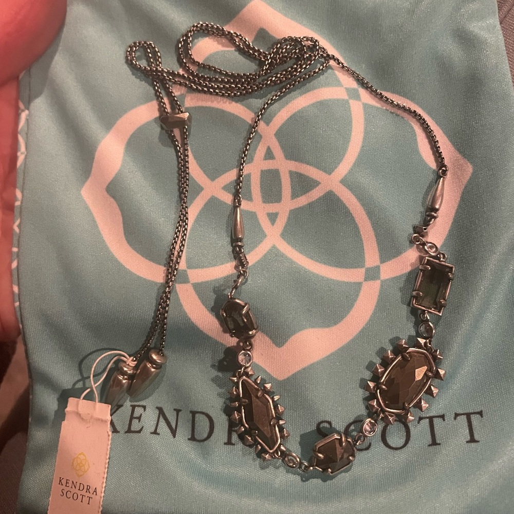 Kendra Scott Necklace